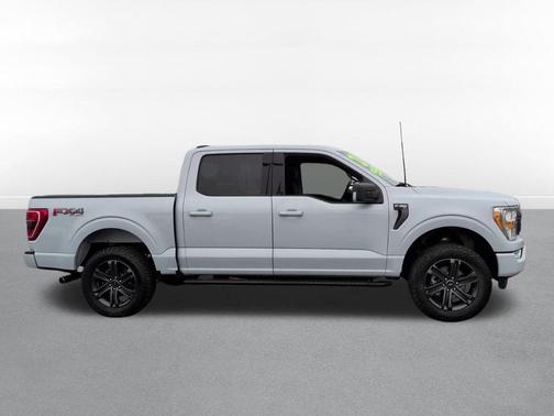 Space White Metallic 2021 Ford F-150 XLT