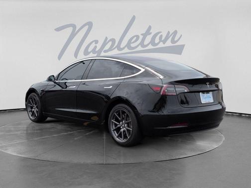 Black 2018 Tesla Model 3 Mid Range