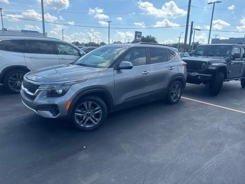 Steel Gray 2022 Kia Seltos S