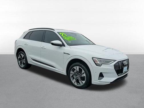 2021 Audi e-tron Premium