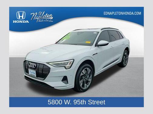 2021 Audi e-tron Premium