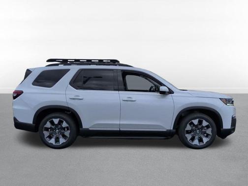 Platinum White Pearl 2026 Honda Pilot Elite