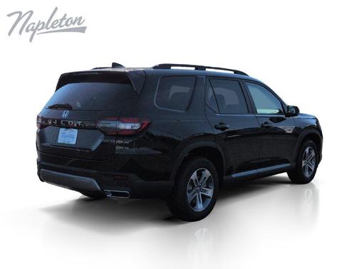 Crystal Black Pearl 2026 Honda Pilot EX-L