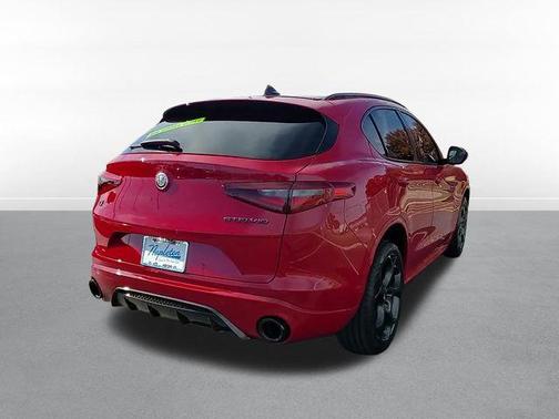 2022 Alfa Romeo Stelvio Ti