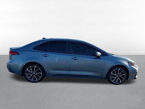 2020 Toyota Corolla XSE