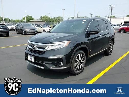 2022 Honda Pilot Touring 8-Passenger