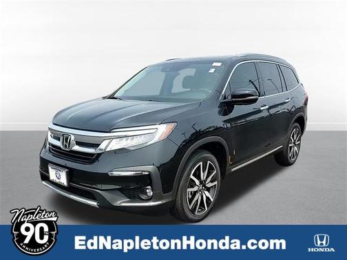 2022 Honda Pilot Touring 8-Passenger