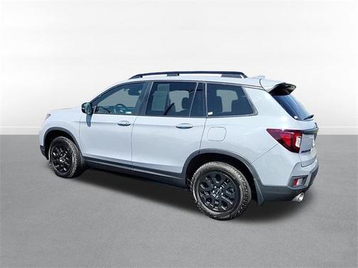 2023 Honda Passport AWD TrailSport