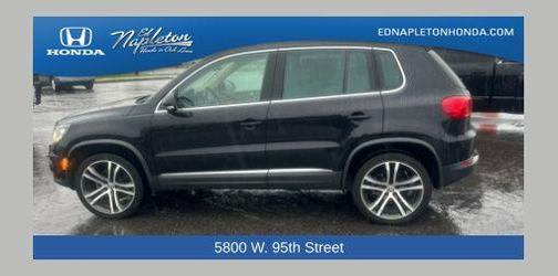 Deep Black 2017 Volkswagen Tiguan 2.0T SEL