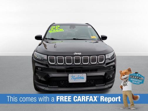 Diamond Black Crystal Pearlcoat 2022 Jeep Compass Latitude Lux