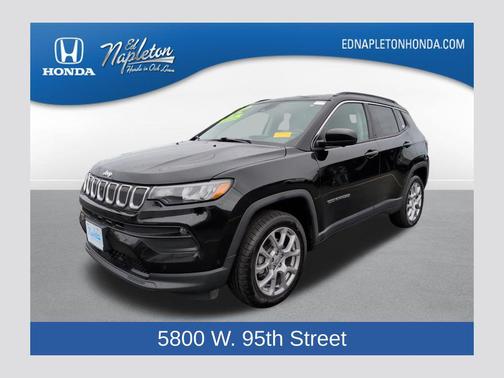 Diamond Black Crystal Pearlcoat 2022 Jeep Compass Latitude Lux