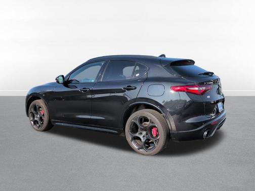 Vulcano Black Metallic 2023 Alfa Romeo Stelvio Veloce AWD