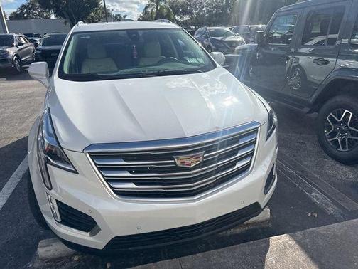2017 Cadillac XT5 Premium Luxury