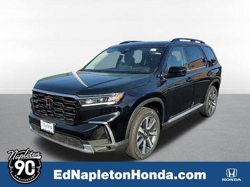 2025 Honda Pilot Touring 8-Passenger