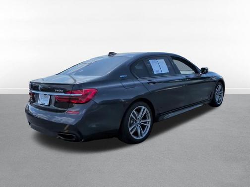 Gray Metallic 2018 BMW 740e xDrive iPerformance