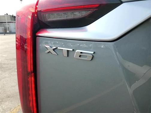 2024 Cadillac XT6 Premium Luxury AWD
