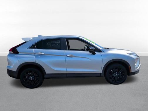 Alloy Silver Metallic 2023 Mitsubishi Eclipse Cross LE