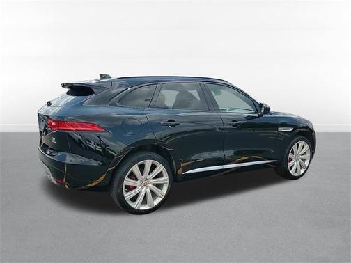 2017 Jaguar F-PACE S