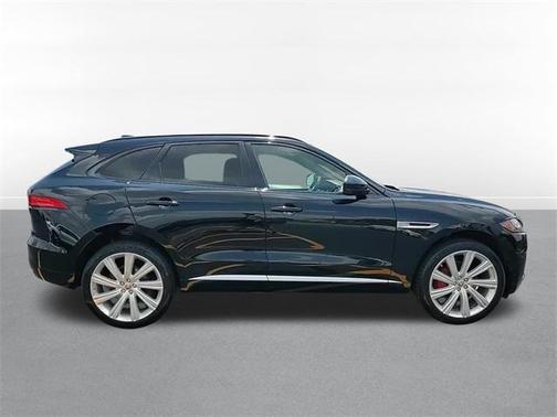2017 Jaguar F-PACE S