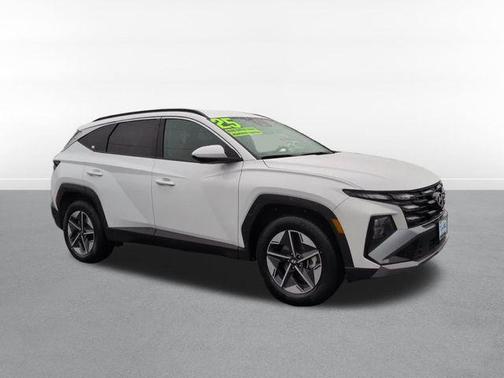 Serenity White Pearl 2025 Hyundai TUCSON SEL