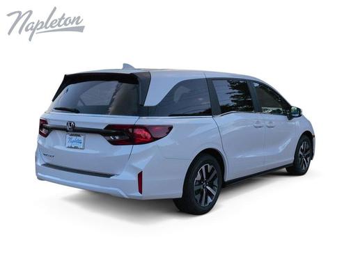 Platinum White Pearl 2026 Honda Odyssey EX-L