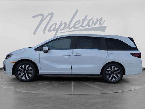 Platinum White Pearl 2026 Honda Odyssey EX-L