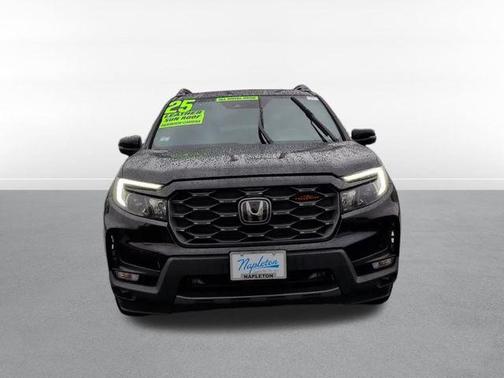 Crystal Black Pearl 2025 Honda Passport AWD TrailSport