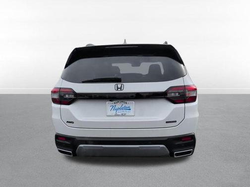 2026 Honda Pilot Touring 8-Passenger