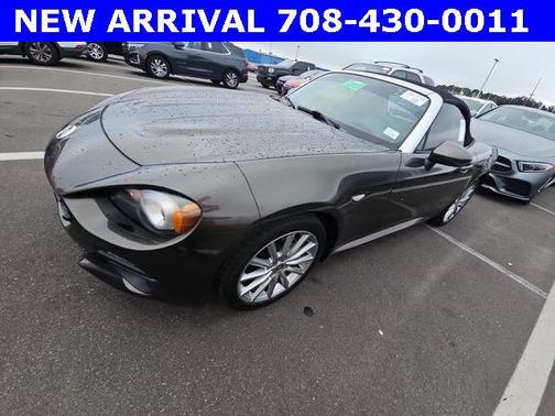 2017 FIAT 124 Spider Base