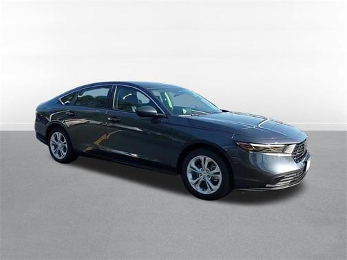 2025 Honda Accord LX 1.5T