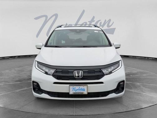 Platinum White Pearl 2026 Honda Odyssey EX-L