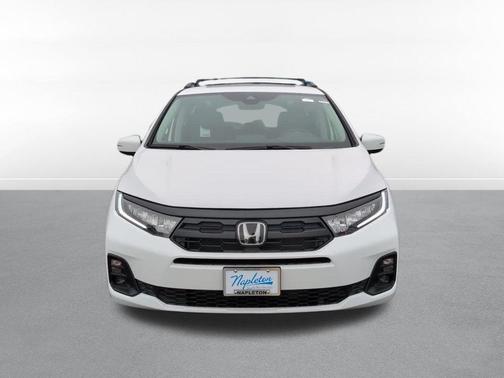 Platinum White Pearl 2026 Honda Odyssey EX-L