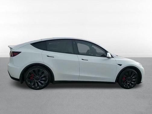 2023 Tesla Model Y Performance Dual Motor All-Wheel Drive