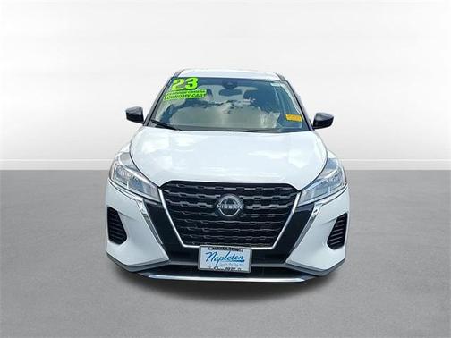 2023 Nissan Kicks S