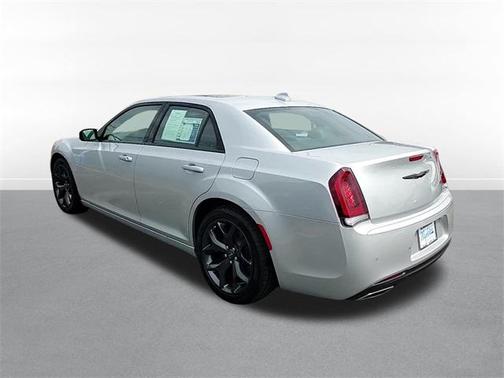 2023 Chrysler 300 S