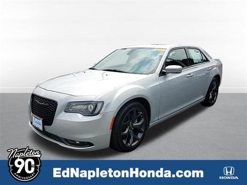 2023 Chrysler 300 S