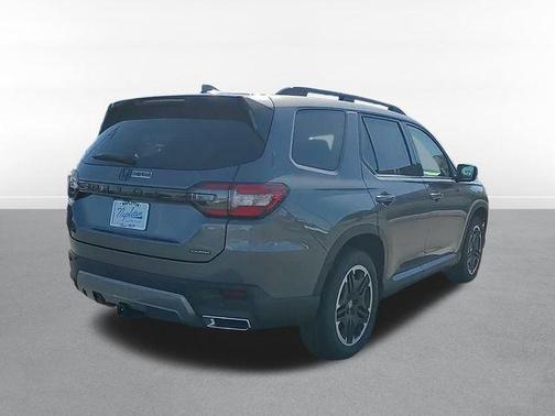 2026 Honda Pilot Touring 8-Passenger