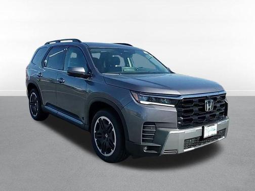 2026 Honda Pilot Touring 8-Passenger