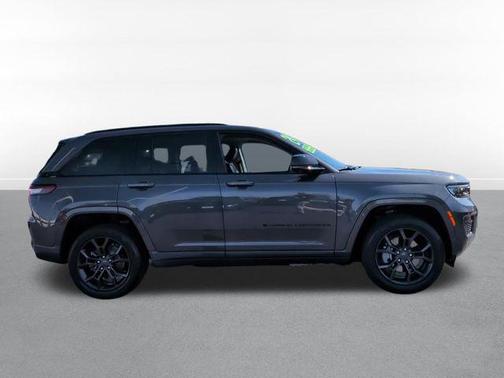 Baltic Gray Metallic Clearcoat 2024 Jeep Grand Cherokee 4xe Anniversary Edition
