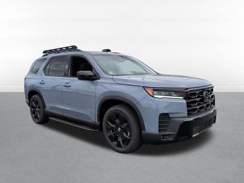 Sonic Gray Pearl 2026 Honda Pilot Black Edition