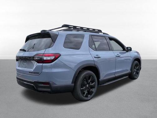 Sonic Gray Pearl 2026 Honda Pilot Black Edition