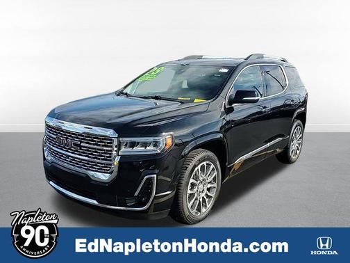 2023 GMC Acadia Denali