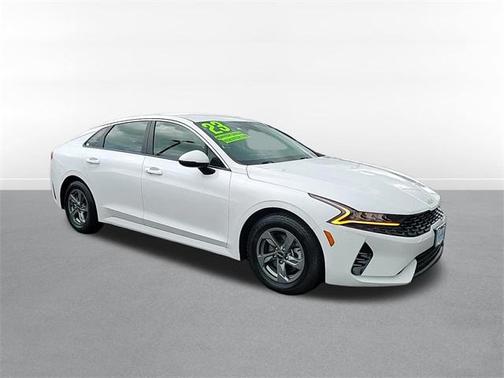 2023 Kia K5 LXS