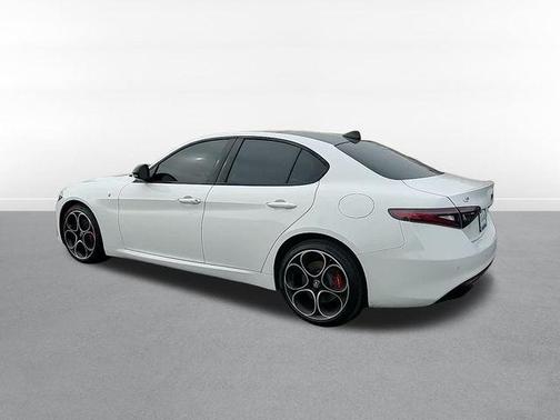 2024 Alfa Romeo Giulia Ti