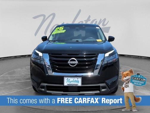 Super Black 2025 Nissan Pathfinder SV FWD