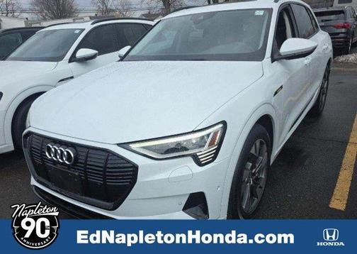 2021 Audi e-tron Premium