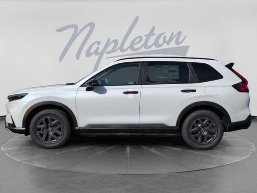 Platinum White Pearl 2026 Honda CR-V Hybrid TrailSport AWD