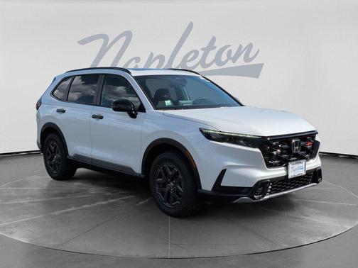 Platinum White Pearl 2026 Honda CR-V Hybrid TrailSport AWD