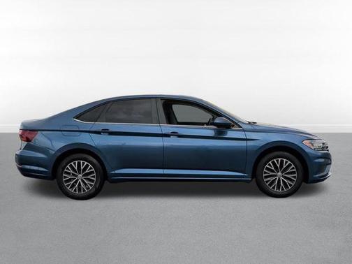 Silk 2019 Volkswagen Jetta 1.4T SE
