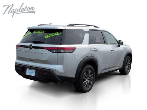 Brilliant Silver Metallic 2025 Nissan Pathfinder SV FWD